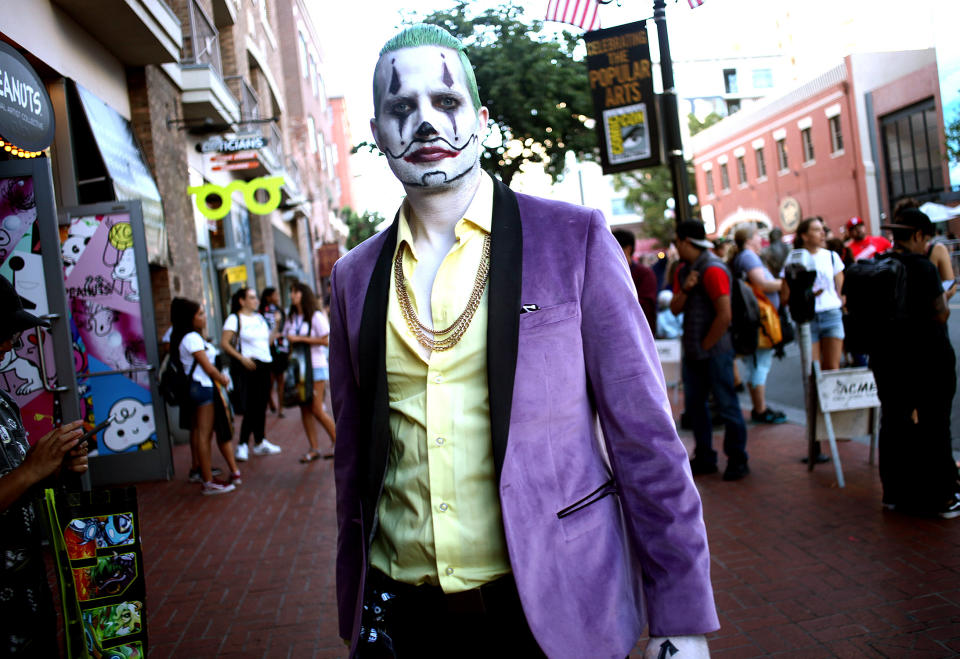 <p>Cosplayer dressed as Joker at Comic-Con International on July 19, 2018, in San Diego. (Photo: Tommaso Boddi/Getty Images) </p>