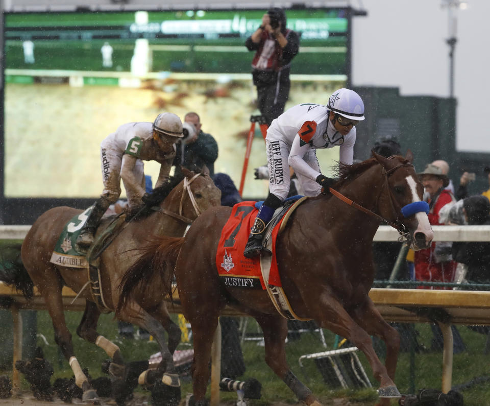 Justify (R) won’t have to deal with third-place finisher at the Kentucky Derby, Audible (L), in his bid for the Triple Crown at Belmont. (AP)