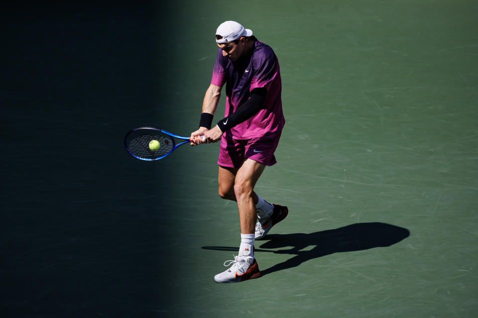 September 4, 2024; Flushing, NY, USA; Jack Draper of Great Britain in action against Alex de Minaur of Australia on day ten of the US Open tennis tournament at the USTA Billie Jean King National Tennis Center. Mandatory photo credit: Mike Frey-Imagn Images