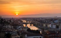 <p>Live the Italian dream on an 8-day luxury guided tour where you'll savor Montepulciano and explore the sites of Rome, Florence, Bologna and Venice. </p>