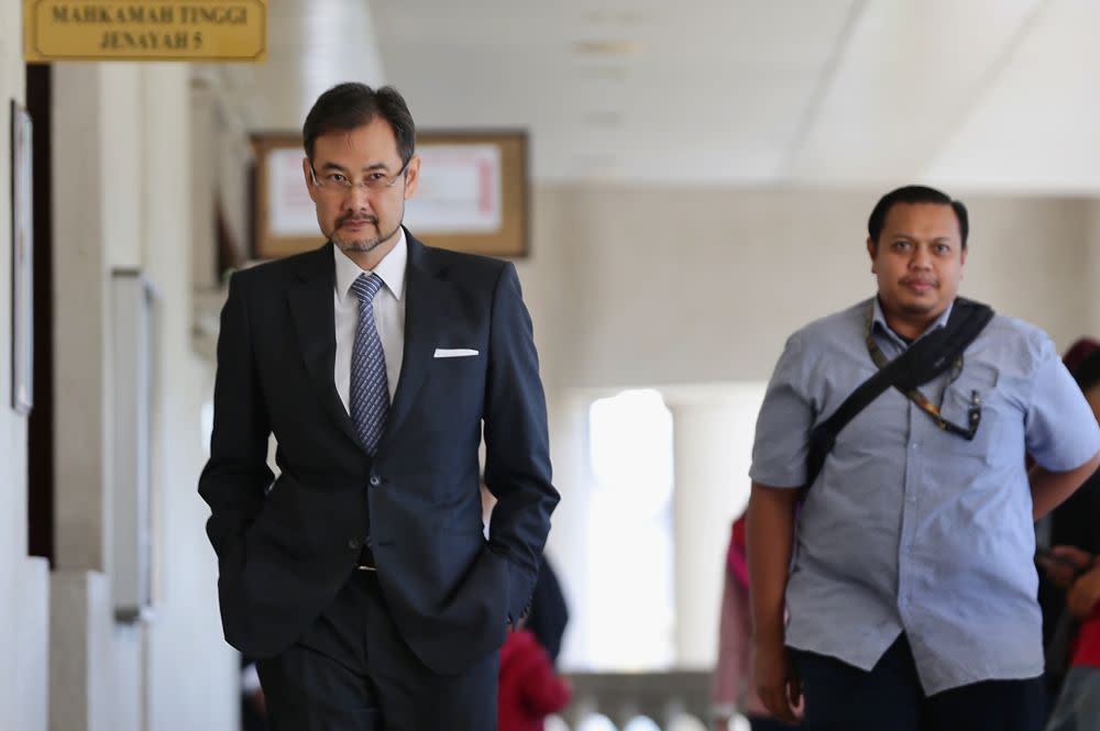 Former 1MDB CEO Datuk Shahrol Azral Ibrahim Halmi is pictured at the Kuala Lumpur High Court October 29, 2019. — Picture by Ahmad Zamzahuri