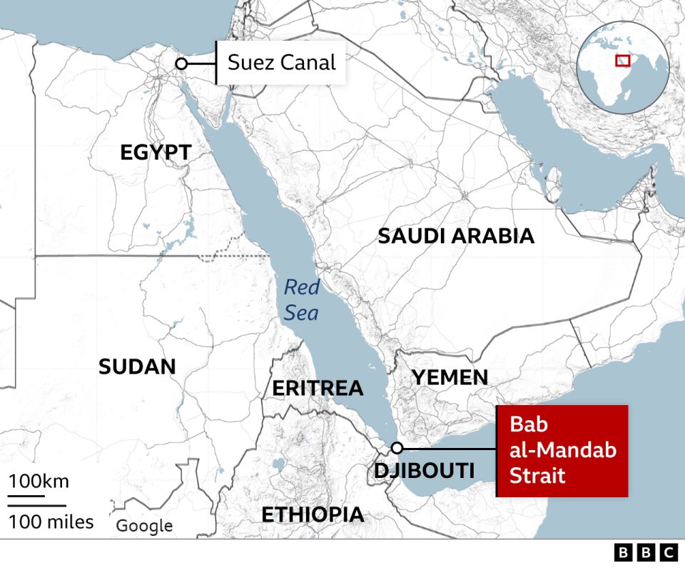 Um mapa que mostra o Estreito de Bab al-Mandab, que fica entre o Iêmen, na Península Arábica, e Djibuti e Eritreia, na costa africana.