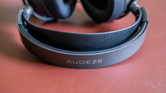 Audeze Maxwell review (Xbox & PC): Incredible sound and all the