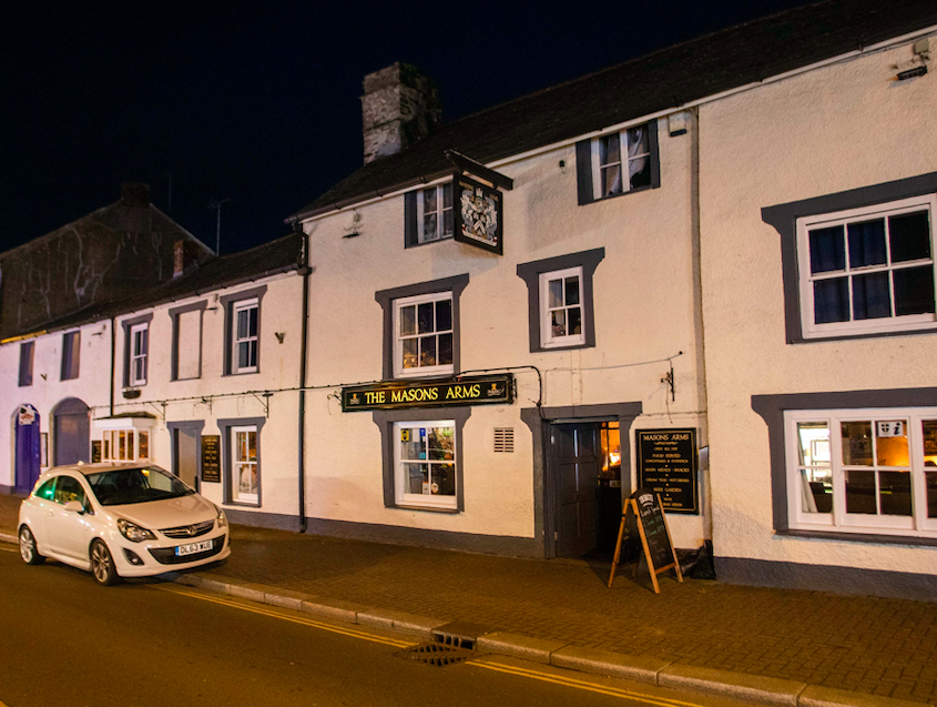 The Masons Arms in Cornwall saw energy bills rise from &#xa3;700 in 2018 to over &#xa3;3,000 this year. (SWNS)