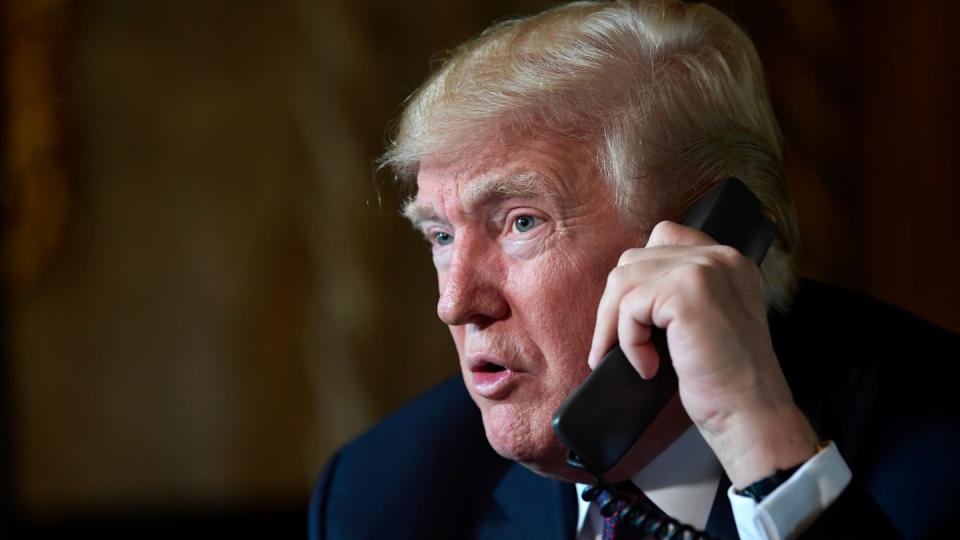 US-Präsident Donald Trump will sich von Twitter-Sperre nicht zum Schweigen bringen lassen.