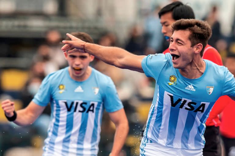 El seleccionado de hockey sub 21 de caballeros se impuso por 2 a 1 ante Canadá con dos goles de Bruno Stellato. Argentina aseguró un lugar en el Mundial de la categoría que se jugará en India y este sábado 28 de agosto, además, disputará la final del Panamericano Junior. 27-08-21