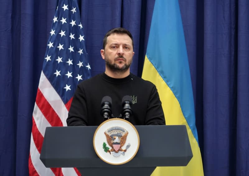 Ukrainian President Volodymyr Zelensky speaks during a press conference with US Vice President Kamala Harris after their meeting on the sidelines of the 60th Munich Security Conference (MSC). -/Ukrinform/dpa