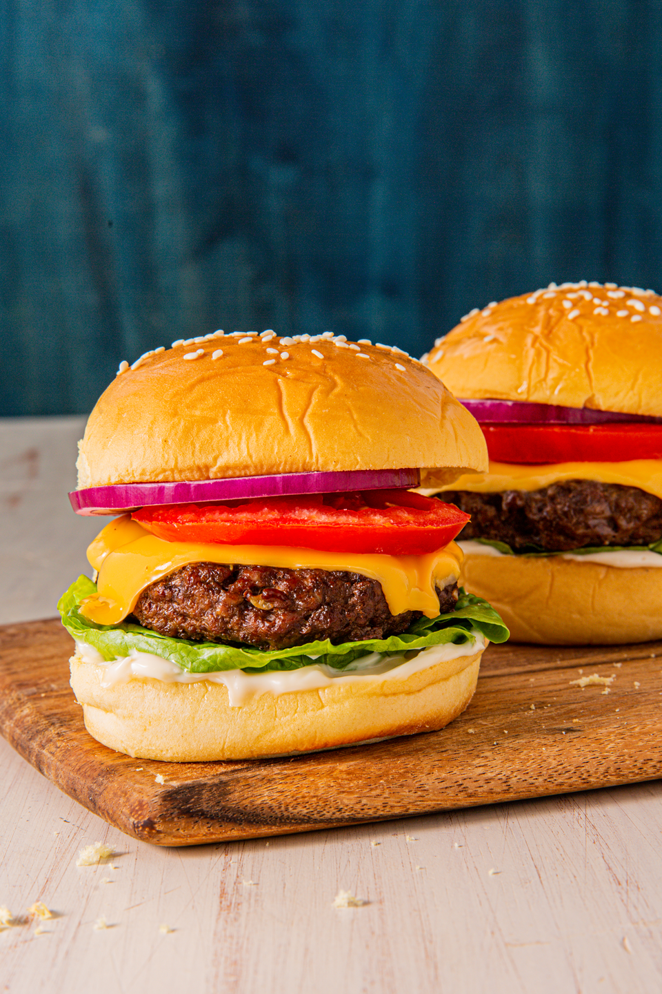 <p>Is there anything your air fryer <em>can't </em>do?</p><p>Get the recipe from <a href="https://www.delish.com/cooking/recipe-ideas/a28509043/air-fryer-hamburgers-recipe/" rel="nofollow noopener" target="_blank" data-ylk="slk:Delish;elm:context_link;itc:0;sec:content-canvas" class="link ">Delish</a>.</p>