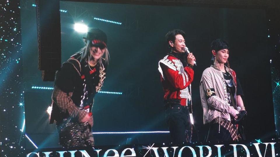 SHINee日前在首爾舉辦演唱會，左起依序為泰民、珉豪跟Key。（圖／翻攝自lovein_tm推特）