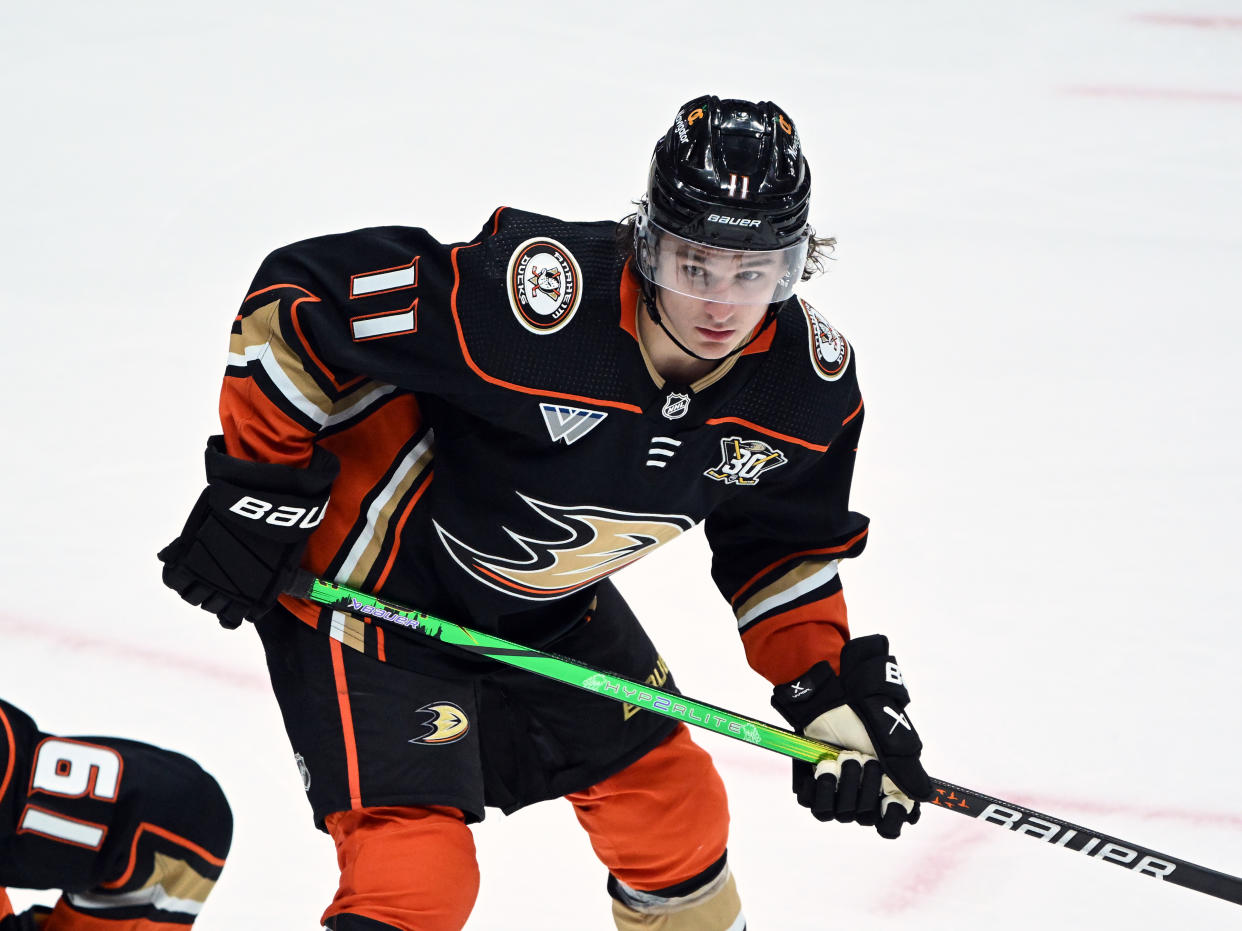 Anaheim Ducks left wing Trevor Zegras (11). (Photo by John Cordes/Icon Sportswire via Getty Images)