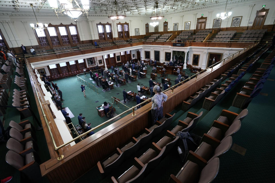 Jurors stand as the impeachment trial for Texas Attorney General Ken Paxton resumes in the Senate Chamber at the Texas Capitol, Wednesday, Sept. 13, 2023, in Austin, Texas. (AP Photo/Eric Gay)