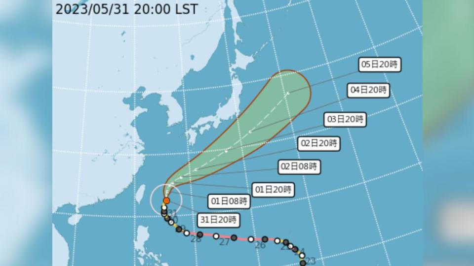 瑪娃颱風以每小時13公里速度向北前進。（圖／中央氣象局）