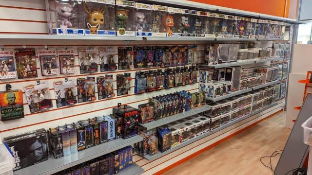 Star Wars actor to open Warrington's new collectible store