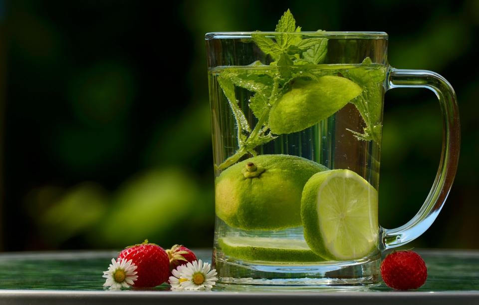 Time and again we are reminded to drink enough water. But if you find water boring and bland, then add few slices of lemon and mint leaves for some refreshing flavour to the water.