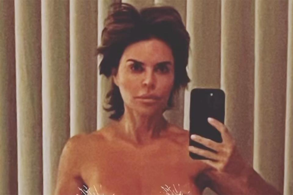 <p>Lisa Rinna/ Instagram</p> Lisa Rinna