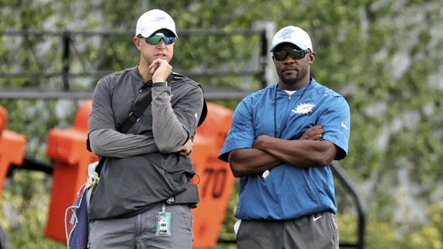 Welcome To Nicky's Smoke Shop: Dolphins Football is Back 