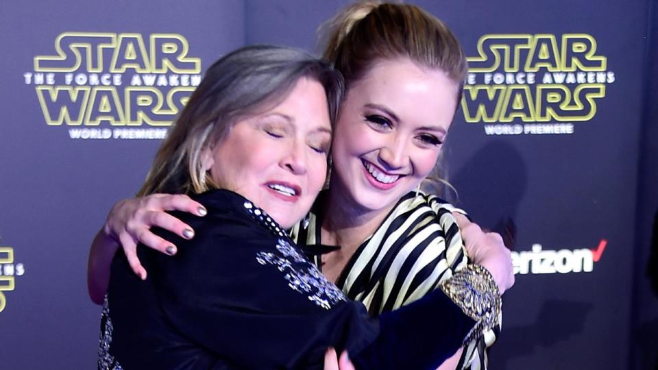 The 25-year-old actress paid tribute to her late mother via Instagram with a sweet picture of the two on the red carpet.