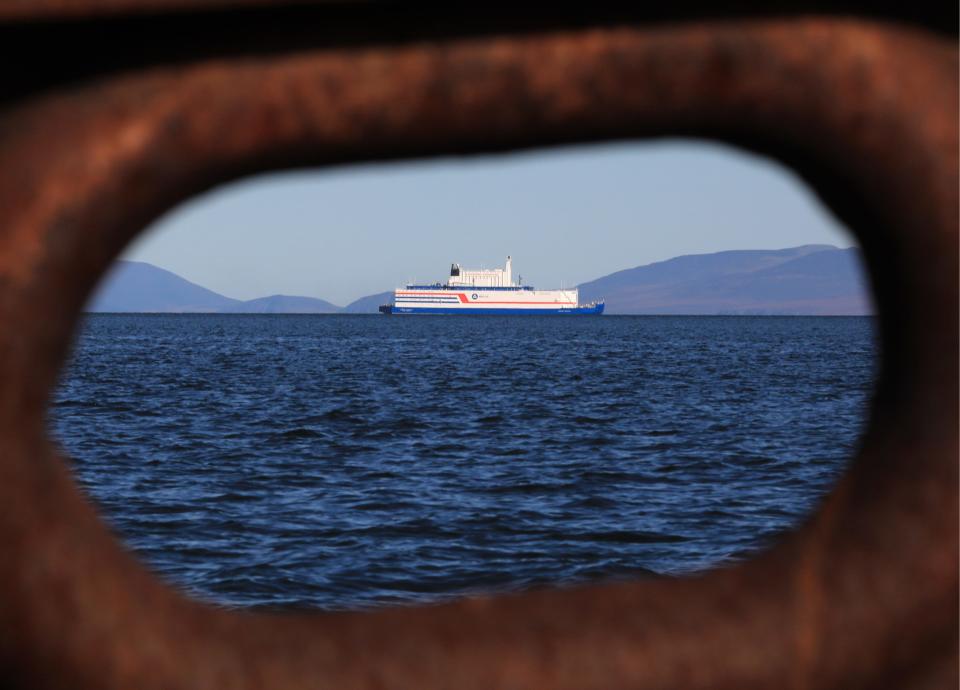 Russia floating power plant