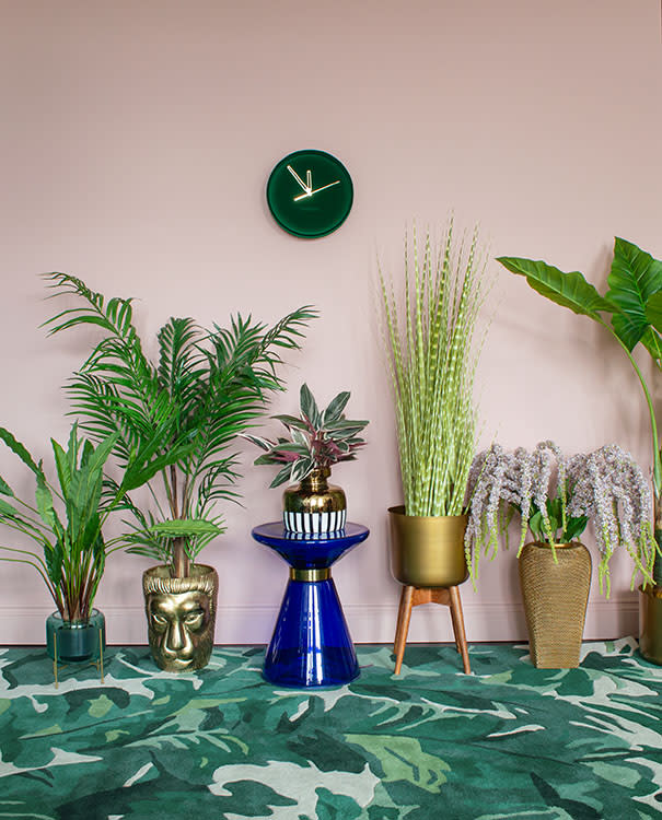 Seis plantas artificiales y grandes para decorar el salón o el