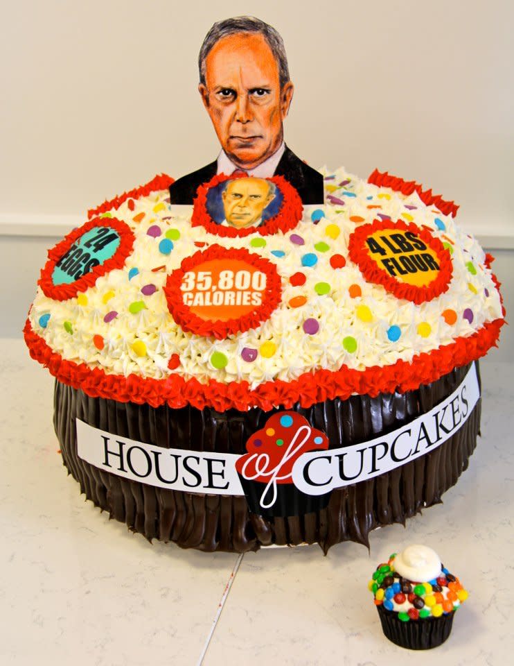 mayor bloomberg cupcake