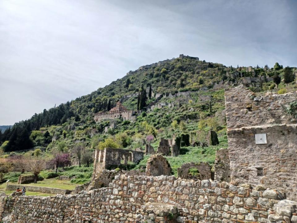 <div class="inline-image__caption"><p>Mystras</p></div> <div class="inline-image__credit">Alex Sakalis</div>