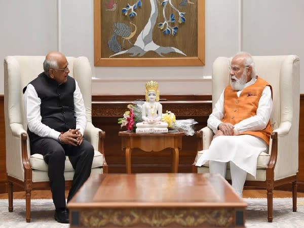 Gujarat Chief Minister Bhupendra Patel calls on PM Modi (Photo/PMO India)