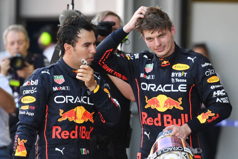 Sergio Checo Pérez y Max Verstappen, la pareja de pilotos más robusta que ofrece la Fórmula 1 en 2022; juntos firmaron el tercer 1-2 del año, el neerlandés lidera el Mundial de Pilotos con el mexicano como escolta y Red Bull Racing marca el pulso entre los Constructores