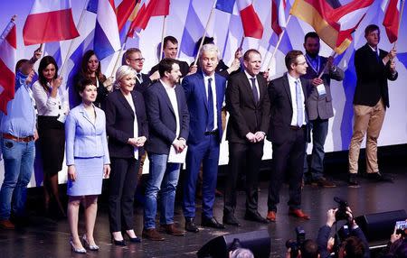 (L-R) Germany's Alternative for Germany (AfD) leader Frauke Petry, France's National Front leader Marine Le Pen, Italian Matteo Salvini of the Northern League, Netherlands' Party for Freedom (PVV) leader Geert Wilders, Harald Vilimsky of Austria's Freedom Party (FPOe) and Marcus Pretzell, ENF group member of the European Parliament arrive on stage for a European far-right leaders meeting to discuss about the European Union, in Koblenz, Germany, January 21, 2017. REUTERS/Wolfgang Rattay