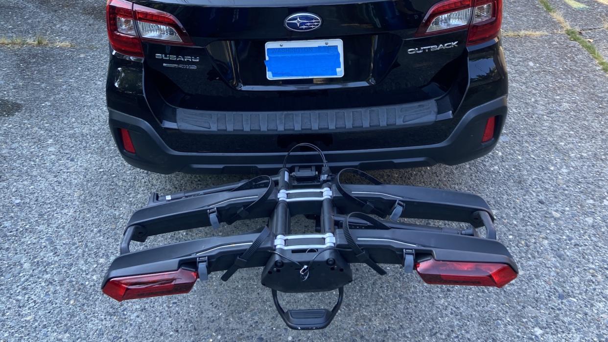  Thule Epos 2 bike rack attached to a car 