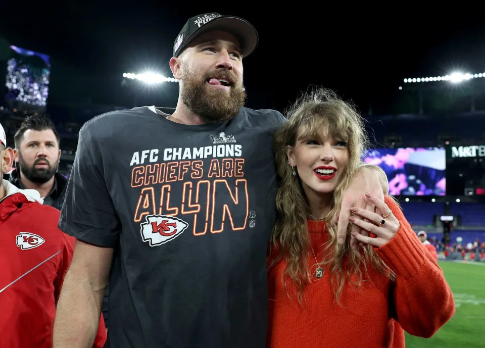 baltimore, maryland january 28 travis kelce 87 of the kansas city chiefs celebrates with taylor swift after a 17 10 victory against the baltimore ravens in the afc championship game at mt bank stadium on january 28, 2024 in baltimore, maryland photo by patrick smithgetty images