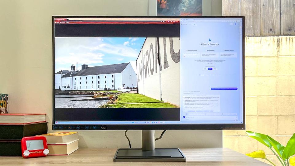 Lenovo L32p-30 review unit