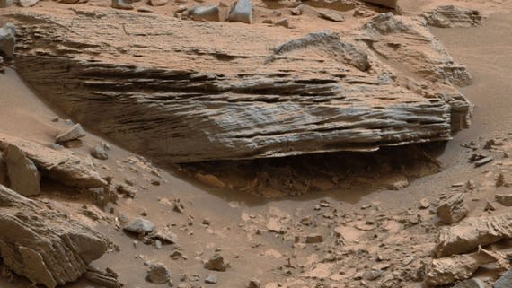 Sedimentary layers of rock on the Mt. Sharp lakebed (NASA)