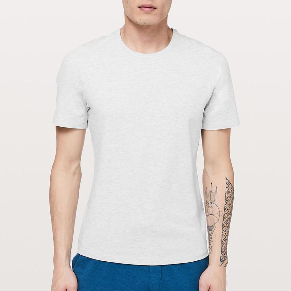 2) Lululemon 5 Year Basic Tee Undershirt for Men