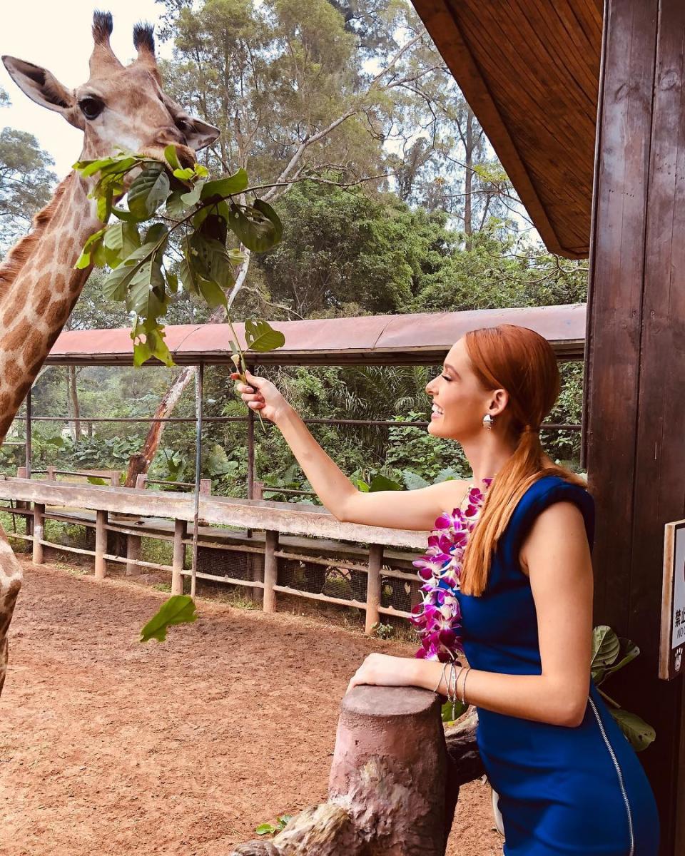 <p>Toutefois, les concours de beauté ont commencé à prendre une place plus importante dans sa vie et les premières récompenses ne se sont pas fait attendre bien longtemps. Crédit photo : Instagram maevacouckeoff </p>