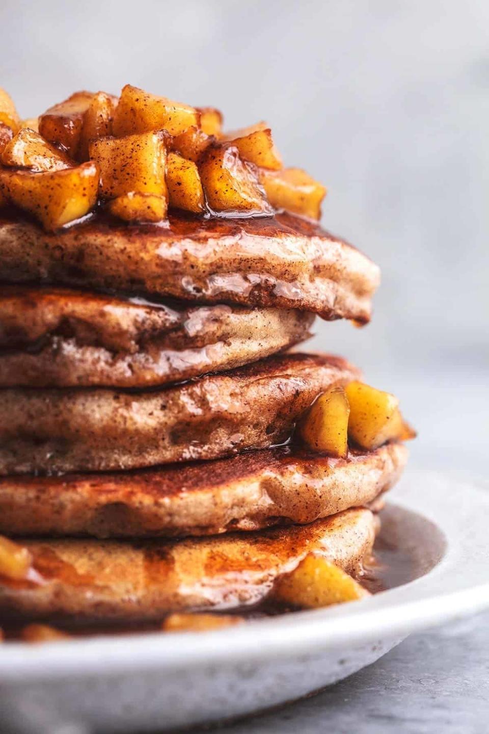 Apple Cinnamon Pancakes