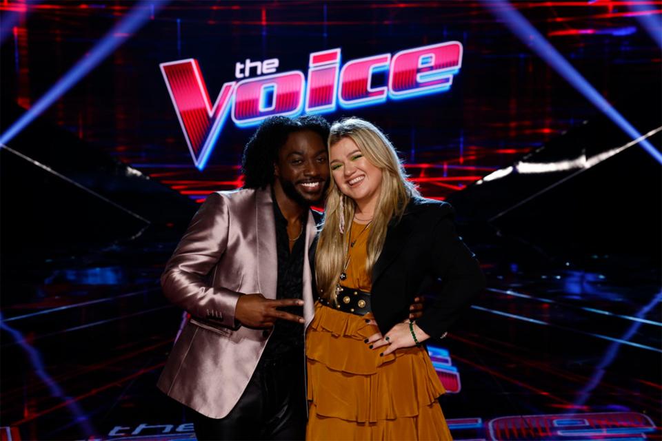 D. Smooth (left) is also a finalist in Season 23 of u0022The Voice.u0022