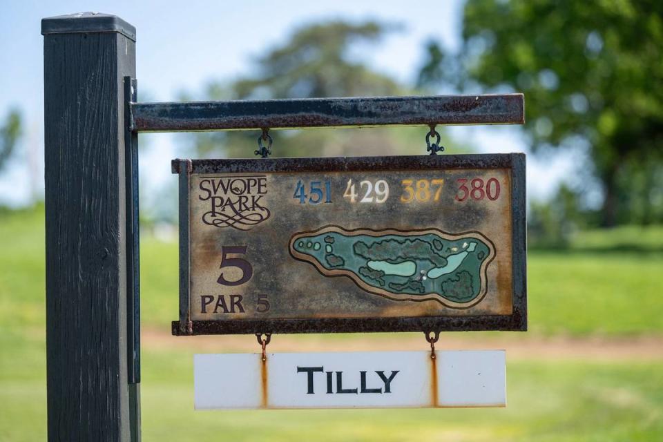 A sign on the 5th hole at Swope Memorial makes reference to the course’s famed architect, A.W. “Tilly” Tillinghast.