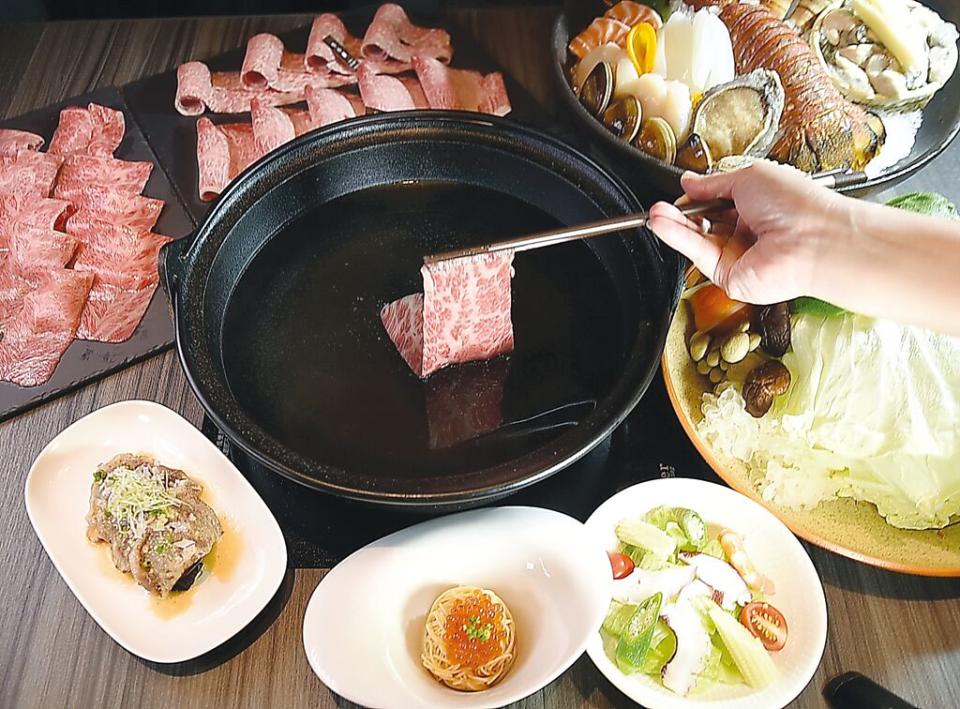 〈食令‧SHABU〉標榜火鍋與壽喜燒的食材涮料，都以「原食」呈現。圖／姚舜