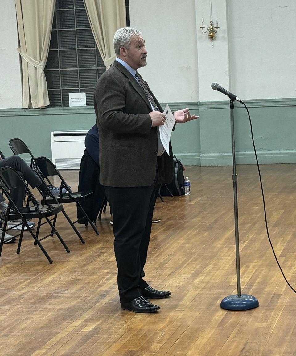 Tony Ferro, senior construction project manager at Uline, speaks to the Plainfield Planning and Zoning Commission about the proposed Uline warehouse in Plainfield at a meeting Tuesday night.