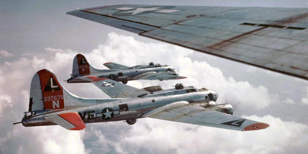 B-17G Flying Fortress bombers