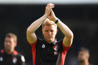 Football Soccer Britain - Crystal Palace v AFC Bournemouth - Premier League - Selhurst Park - 27/8/16 Bournemouth manager Eddie Howe applaud fans after the match Action Images via Reuters / Tony O'Brien Livepic EDITORIAL USE ONLY. No use with unauthorized audio, video, data, fixture lists, club/league logos or "live" services. Online in-match use limited to 45 images, no video emulation. No use in betting, games or single club/league/player publications. Please contact your account representative for further details.