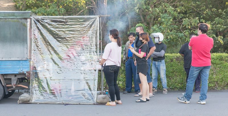 桃園大溪｜幸福小站現烤蜜汁香腸