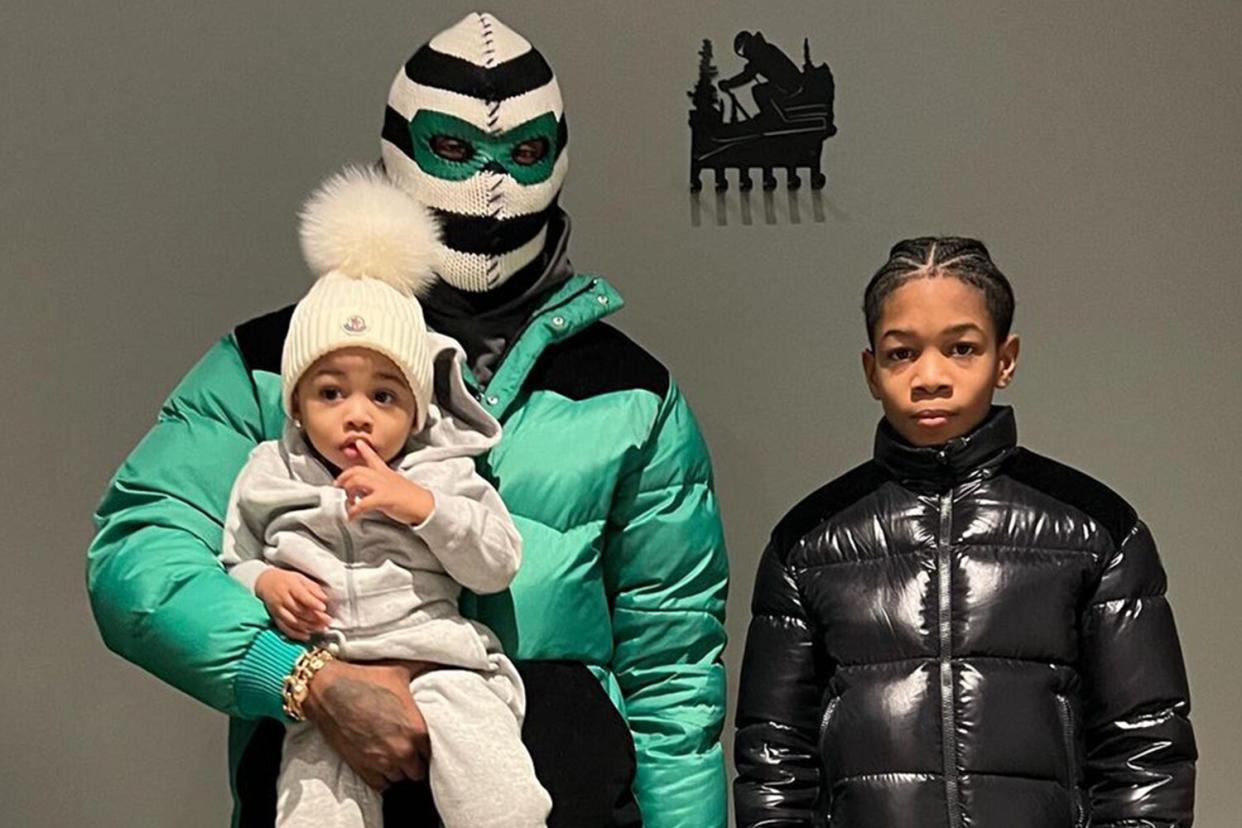 offset and cardi took kids to american dream mall to go skiing