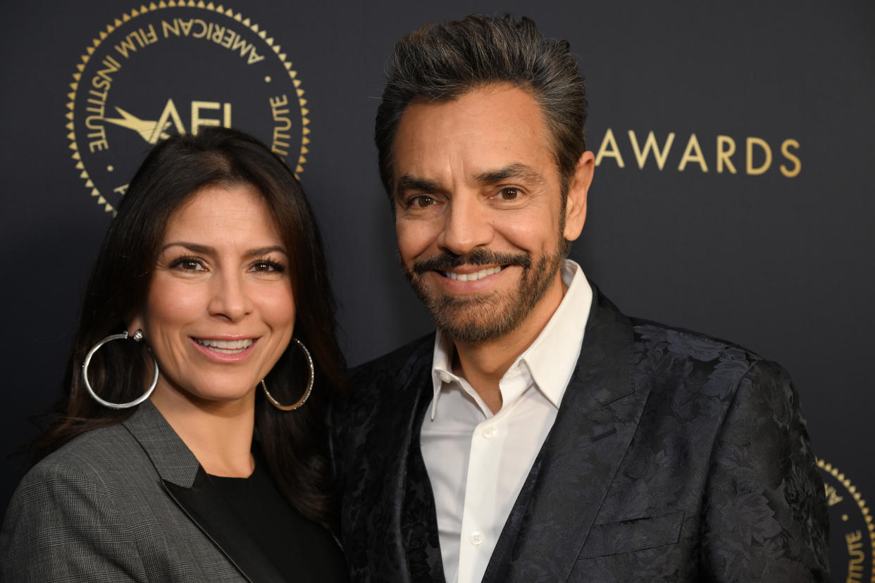 Alessandra Rosaldo y Eugenio Derbez. (Photo by Michael Kovac/Getty Images for AFI)