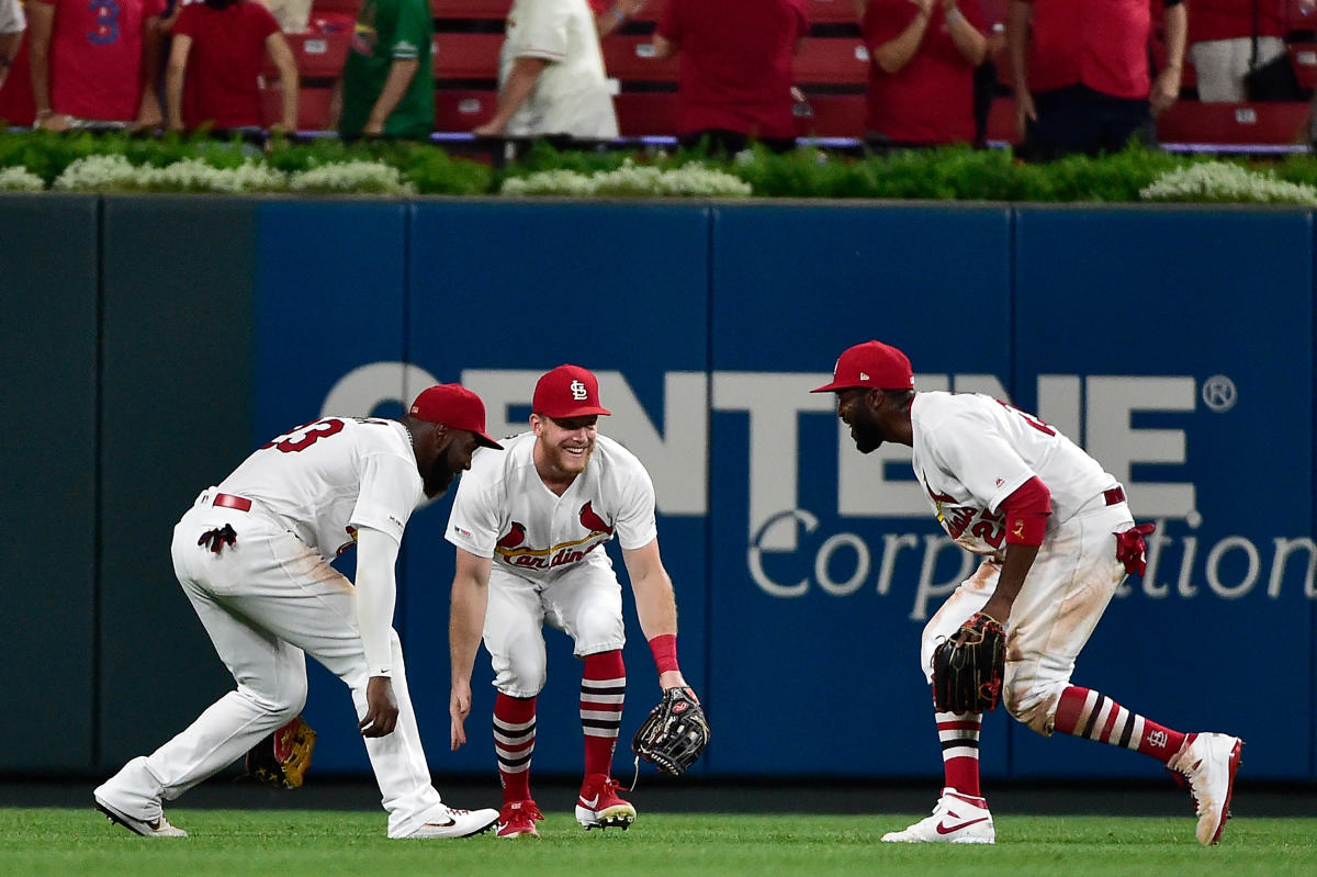 Cardinals deny Cubs from clinching NL Central title