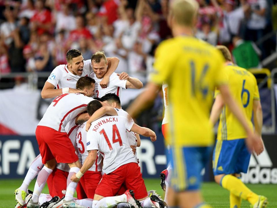 Poland drew 2-2 with Sweden on Monday (Getty)