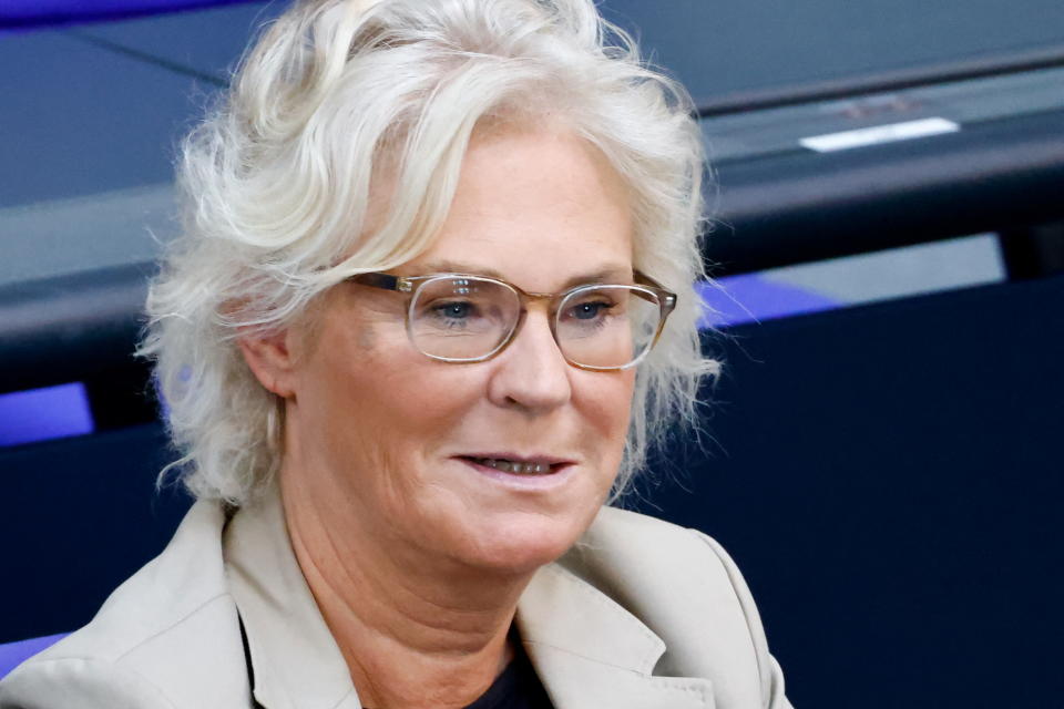 Bundesverteidigungsministerin Christine Lambrecht. (Bild: Reuters)