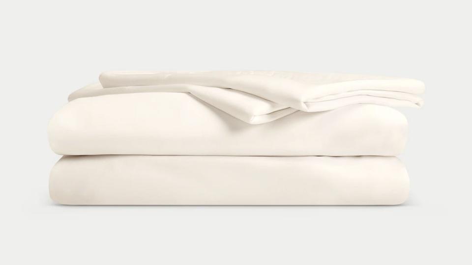 Save more than $100 on Cozy Earth Bamboo Sheet sets with these discounts.