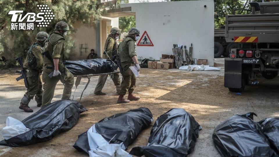 哈瑪斯在加薩邊境的卡法阿扎（Kfar Aza）社區殺害多名居民。（圖／達志影像美聯社）