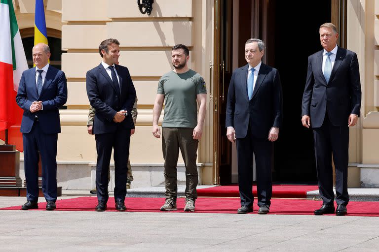 Emmanuel Macron; Volodymyr Zelenskyy; Kyiv; MUndo; Rusia; Mario Draghi; Olaf Scholz;